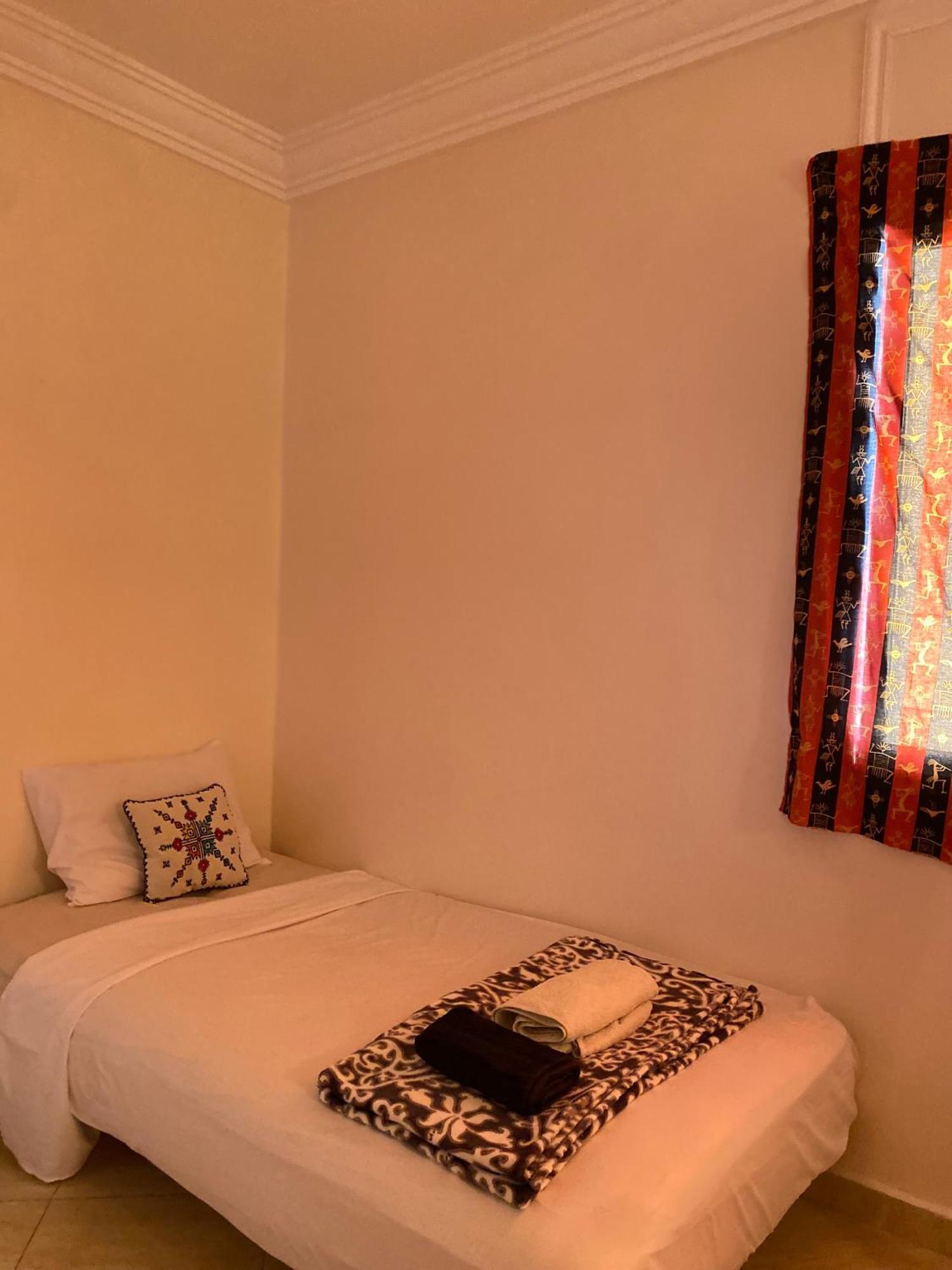 Chill Surfer Hostel Tamraght Екстер'єр фото