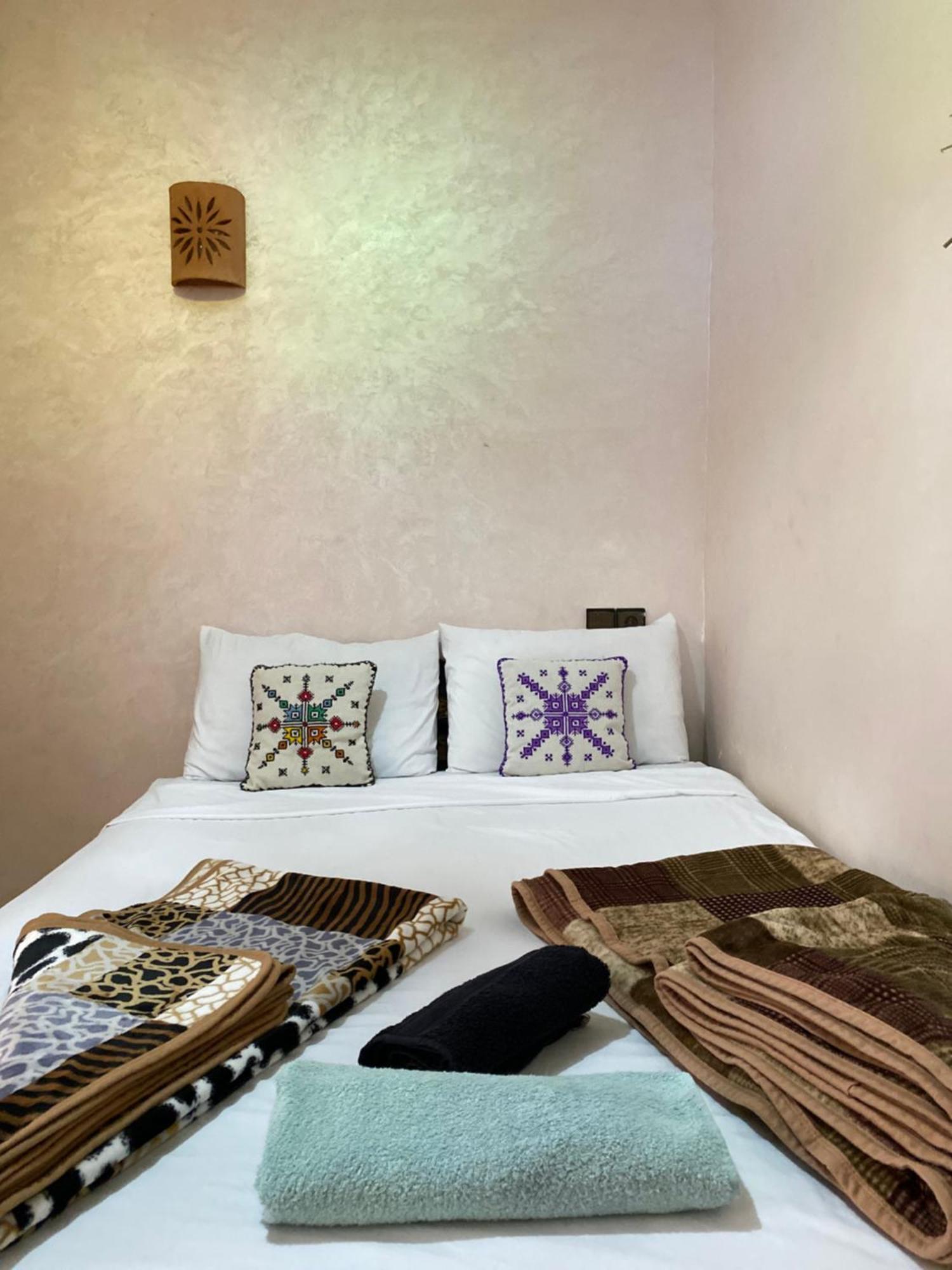 Chill Surfer Hostel Tamraght Екстер'єр фото